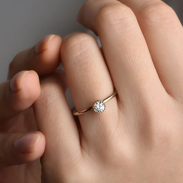 14 Ayar Altın Kaplama Yuvarlak Kesim Tektaş Gümüş Yüzük - RS00102 - 2