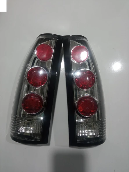 Chevrolet Tahoe 1996 Model Arka Stoplar Kullanılmış