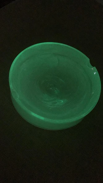 Beyaz Sedefli Ve Fosforlu Neon Yeşili Renk Yuvarlak Şekil Küllük El Yapımı Epoksi Hediyelik - 6
