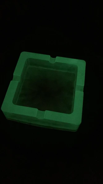 Fosforlu Neon Yeşili Sedefli Ve Gold Süslemeli Kare Şeklinde Küllük El Yapımı Epoksi Hediyelik - 4