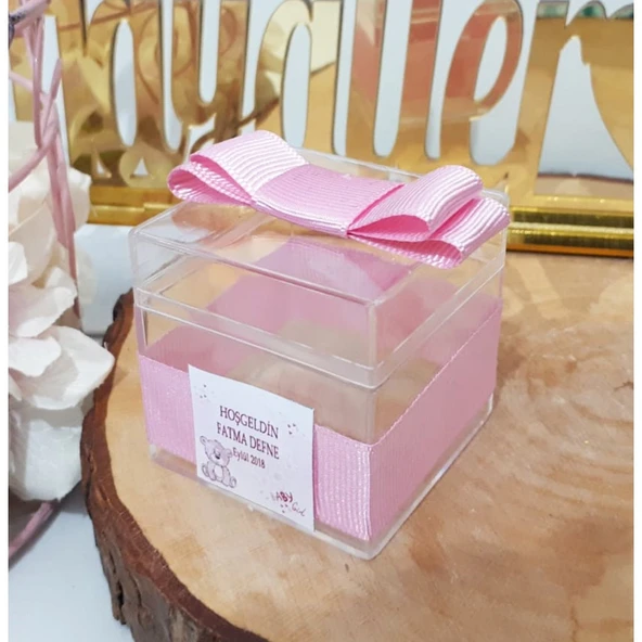 Etiketli Şeffaf Kutu Bebek Şekeri(25 Adet) ürün görseli