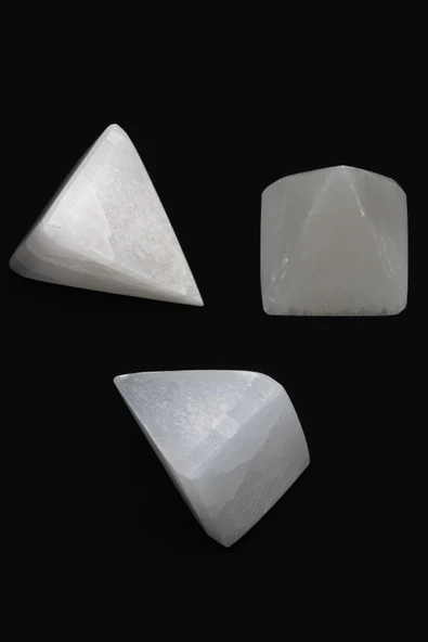 Selenit Doğal Taş Piramit - Resim 2