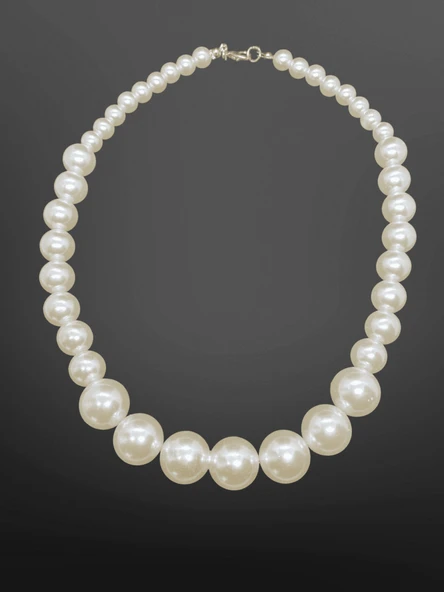 Şık ve Parlak Beyaz İnci Model Bijuteri Kolye | Klasik Zarafet, Modern Dokunuş ürün görseli 1