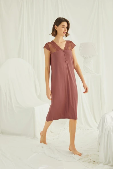 Yakası Kolu ve Omzu Brode Dantelli Önü Düğmeli Gecelik - Resim 2