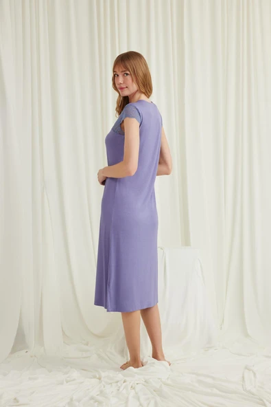 Kolu Omzu ve Yakası Dantelli Önü Düğmeli Gecelik - Resim 5