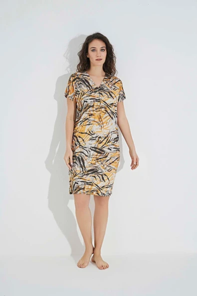 Kısa Kollu Önü Düğmeli Gecelik ürün görseli