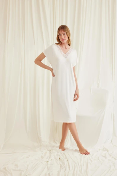 Yakası Dantelli Kısa Kollu Gecelik - Resim 2