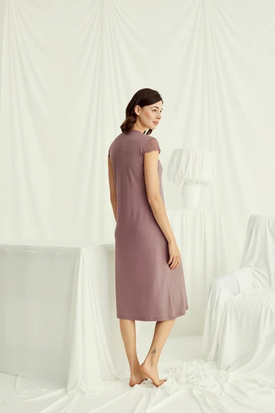 Yakası Kolu ve Omzu Dantelli Önü Düğmeli Gecelik - Resim 4