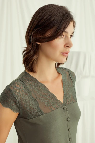 Yakası Kolu ve Omzu Dantelli Önü Düğmeli Gecelik - Resim 5