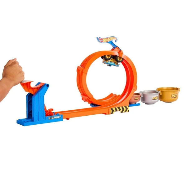 JBX64 Hot Wheels Monster Trucks Döngü ve Takla Bigfoot Oyun Parkuru - 6