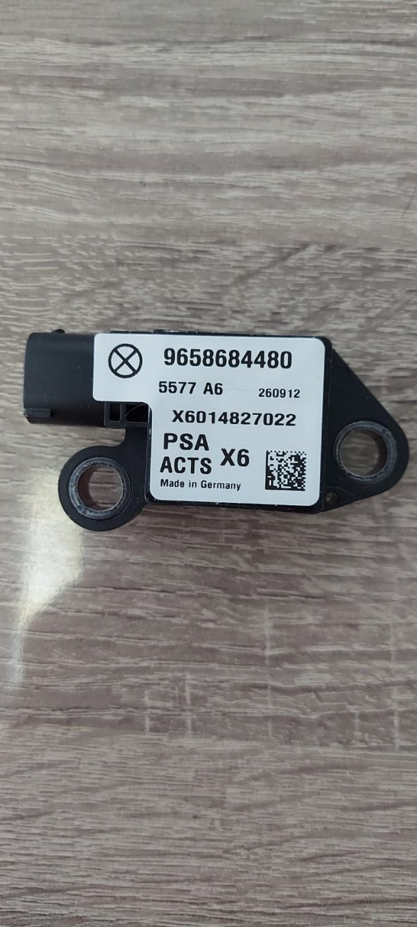 PEUGEOT RCZ YAYA KORUMA KAPTORU 8216.KE