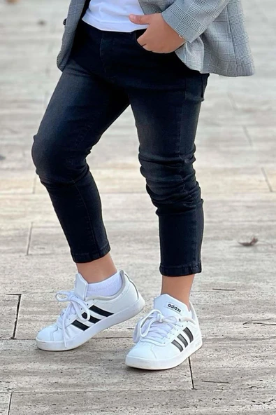 Erkek Çocuk Yazı Baskılı Tişört Cep Detaylı Kareli Blazer Ceket Siyah Jean Pantolon Alt Üst Takım - 5