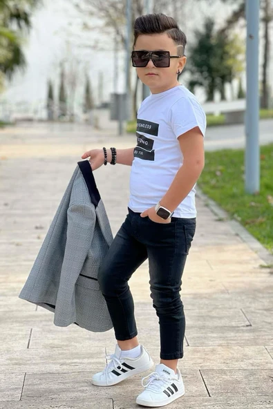 Erkek Çocuk Yazı Baskılı Tişört Cep Detaylı Kareli Blazer Ceket Siyah Jean Pantolon Alt Üst Takım - 3
