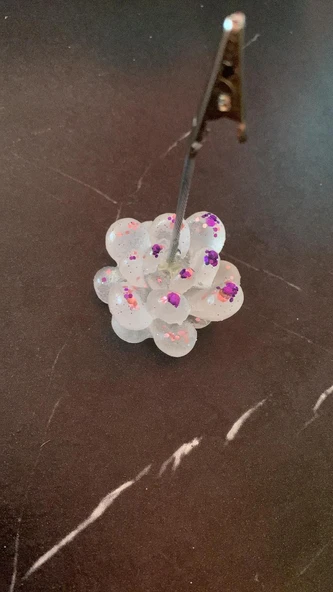 Şeffaf Epoksi içinde Mor Ve Pembe Glitterli Sukulent Şekil Kağıt Tutacağı Epoksi El Yapımı - 8