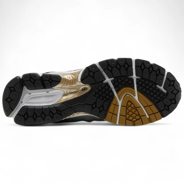 New Balance 1906R 'Metallic Silver Metallic Gold' - Resim 5