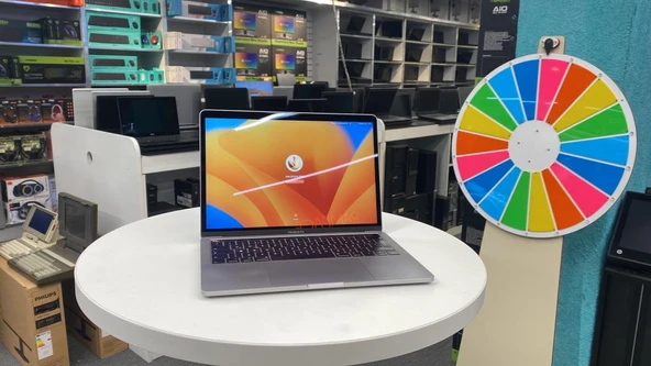 Apple 2.El Notebook Macbook Pro A1989 Emc 3358 İ5 8279U 16Gb Lpddr3 256Gb Ssd 13''Mid 2019 Touchbar ürün görseli