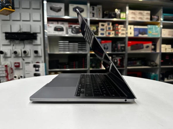 Apple Notebook MacBook Pro 13.3" Touchbar A2289 i5 8257U 8Gb 256Gb Ssd 2020(C Laptop) 2.EL 3Ay Garan - 3