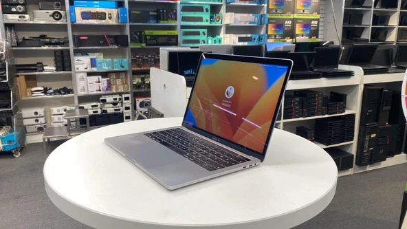 Apple 2.El Notebook Macbook Pro A1989 Emc 3358 İ5 8279U 16Gb Lpddr3 256Gb Ssd 13''Mid 2019 Touchbar - Resim 2