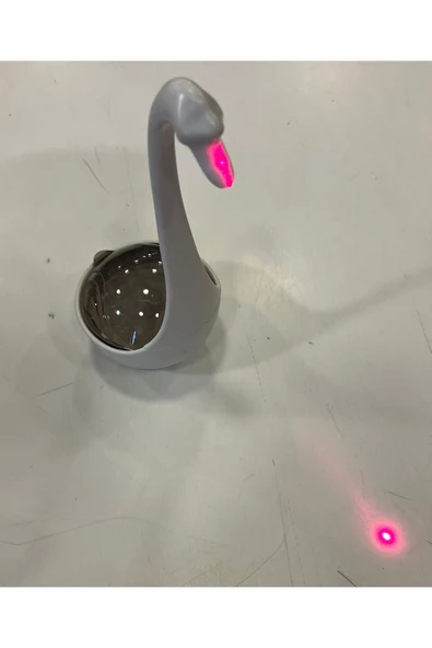 Kuğu Lazer hacı yatmaz şekilli Ödül mama hazneli ürün görseli 1