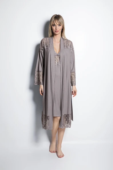 Dekolteli Brode Dantelli Sabahlık Takımı - Resim 5