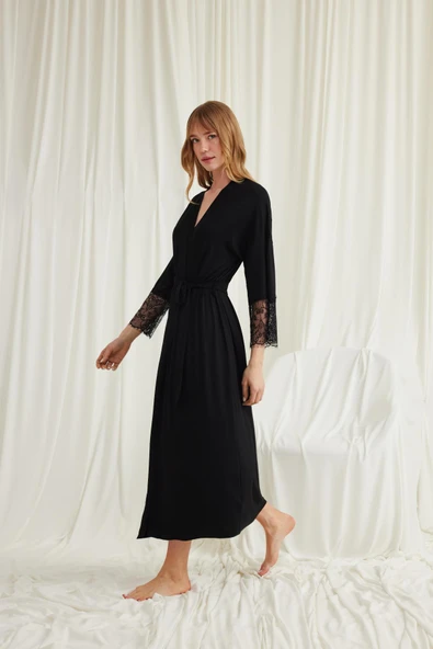 Dantelli ve Kuşaklı Sabahlık - 2