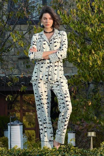 Desenli Puantiyeli Gömlek Yakalı Pijama Takımı - Resim 4