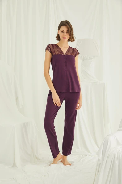 Yakası Kolu ve Omzu Dantelli Önü Düğmeli Pijama Takımı - 2