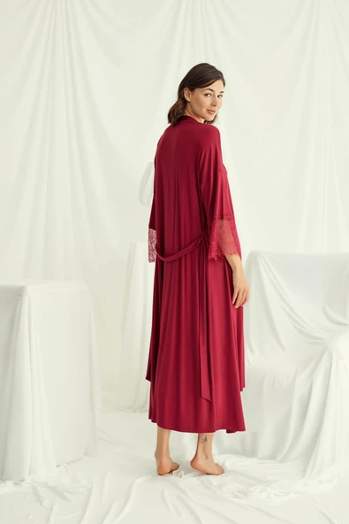 Dekolteli Yakası ve Kolu Dantelli Sabahlık Takımı - 7