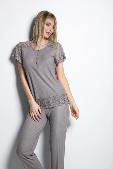 Önü Düğmeli Brode Dantelli Pijama Takımı - Resim 2