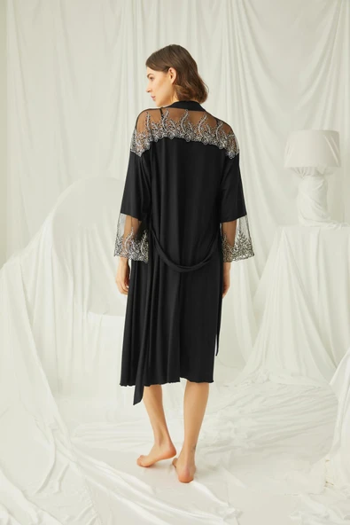 Dekolteli Yırtmaçlı Brode Dantelli Sabahlık Takımı - 5