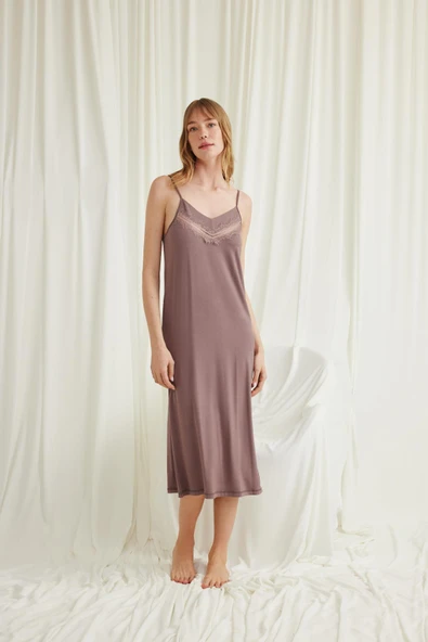 Dekolteli Yakası ve Kolu Dantelli Sabahlık Takımı - 12