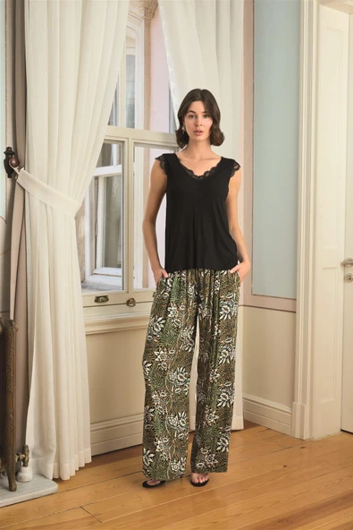 Çiçek Yaprak ve Etnik Desenli Dantelli 3'lü Pijama Takımı - Resim 6