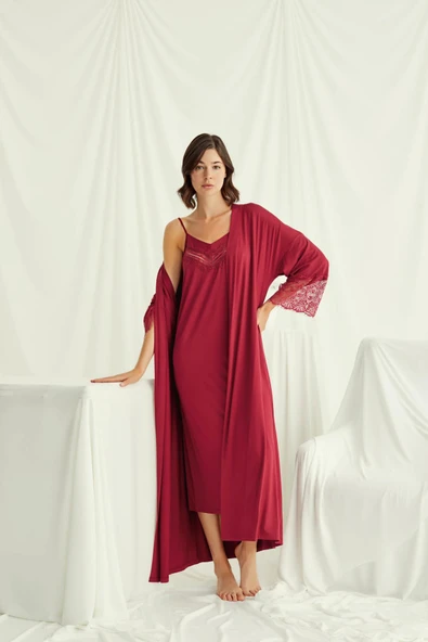 Dekolteli Yakası ve Kolu Dantelli Sabahlık Takımı - 5