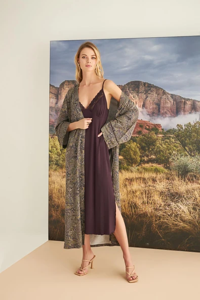 Etnik Desenli Dantelli ve Dekolteli Sabahlık Takımı - 8