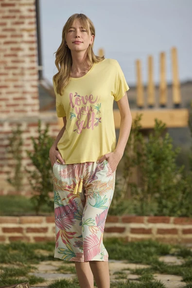 Yaprak Desenli ve Baskılı "Love Your Self" Kapri Takımı - 4
