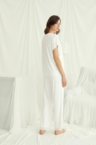 Kısa Kollu V Yakalı Dantelli Pijama Takımı - 5