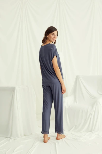 Kısa Kollu V Yakalı Dantelli Pijama Takımı - 6