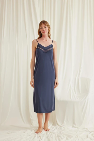 Dekolteli Yakası ve Kolu Dantelli Sabahlık Takımı - Resim 6