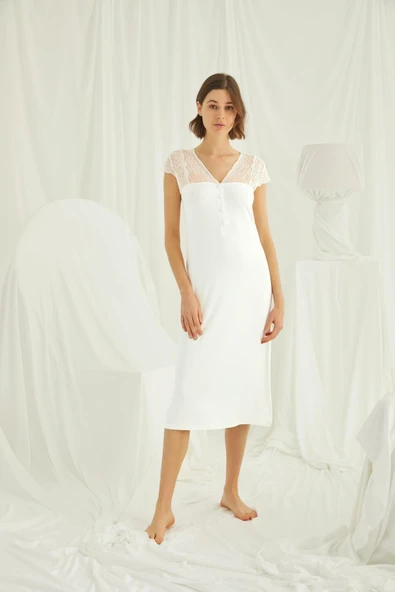 Kolu Omzu ve Yakası Dantelli Önü Düğmeli Büyük Beden Gecelik - Resim 2