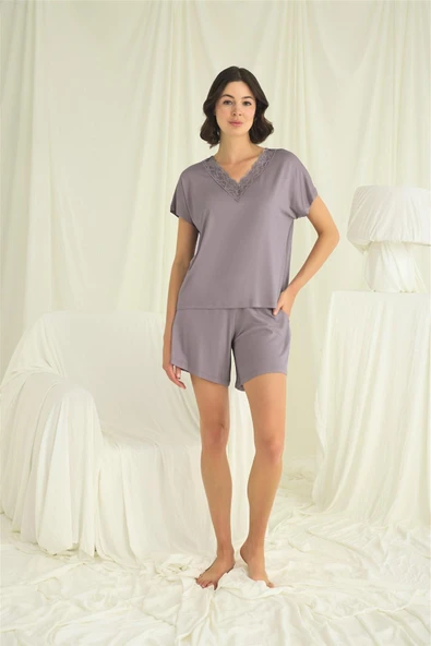 Kısa Kollu Dantelli V Yaka Şort Takımı - 2