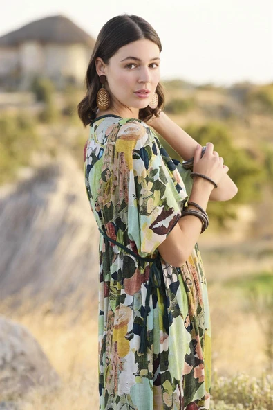 Çiçek ve Yaprak Desenli Kısa Kollu Elbise - Resim 6