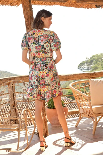 Çiçek ve Etnik Desenli Yakası Dantelli Önü Düğmeli Elbise - Resim 7