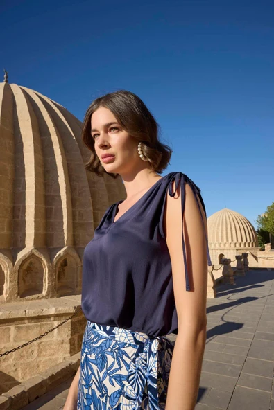 Yaprak Desenli Saten Etek Takımı - Resim 6