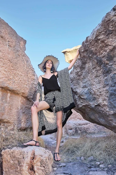 Etnik Desenli 3'lü Alt Üst Takım - 3