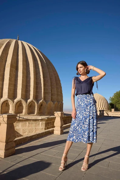 Yaprak Desenli Saten Etek Takımı - Resim 5