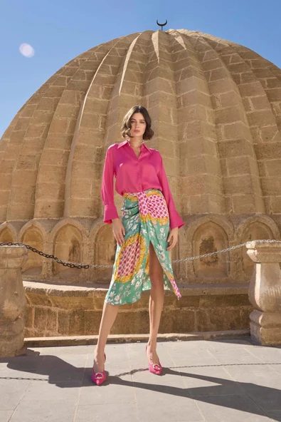 Çiçek Yaprak ve Etnik* Desenli Saten Etek Takımı - 5