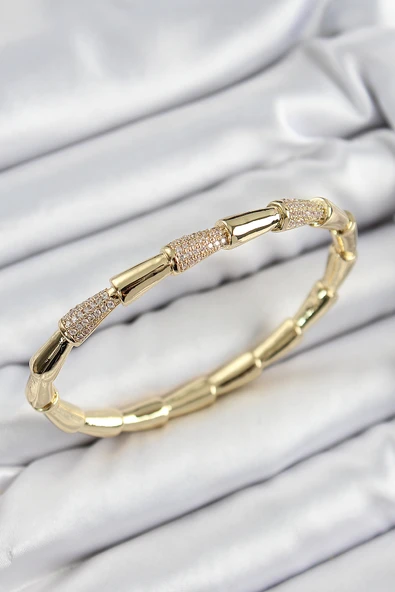 Pirinç Zirkon Taşlı Kemik Model Gold Renk Vip Kadın Bileklik - TJ-BB7341 - 1