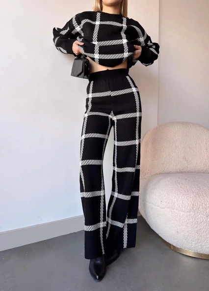 Ekoseli triko takım siyahbeyaz