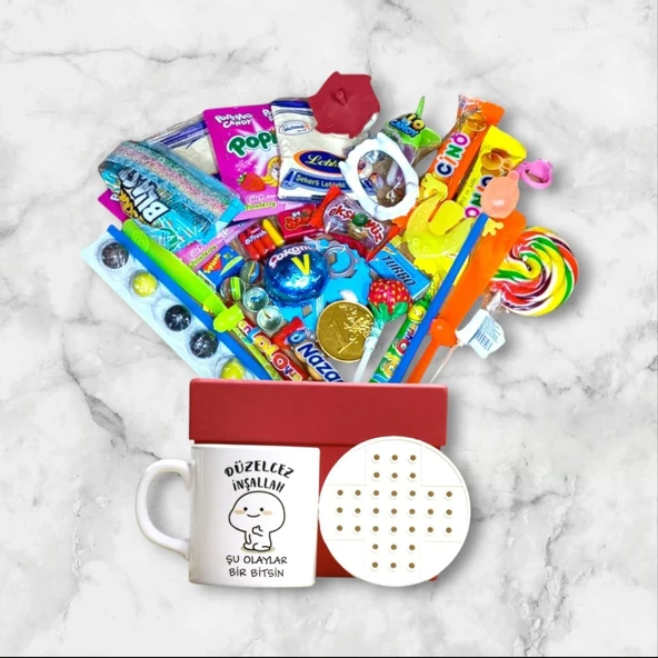 Retro Lezzetler ve Sürprizlerle Dolu Kırmızı Hediye Kutusu ve Düzelcez İnşallah Şu Olaylar Bir Bitsin Yazılı Kupa Bardak