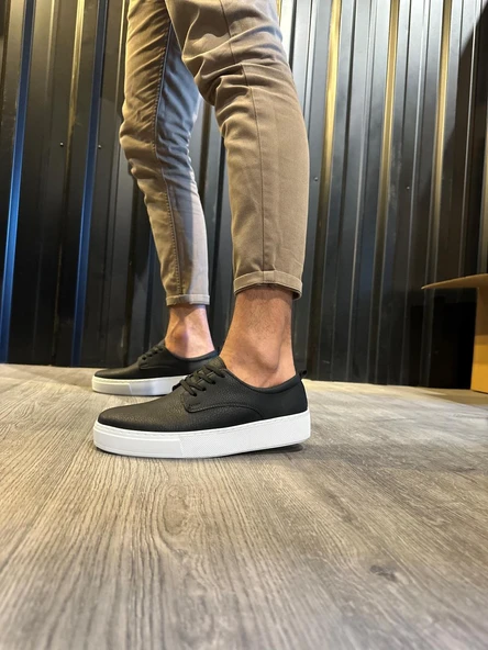 Günlük Ayakkabı Siyah (Beyaz Taban) ürün görseli